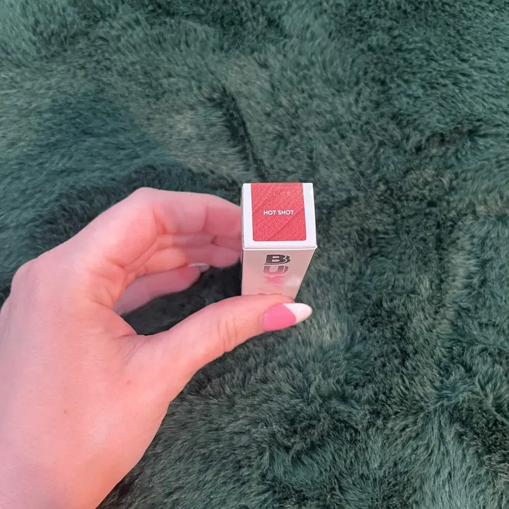 NEW Buxom Full Force Plumping Lipstick in Hot Shot Warm Orange